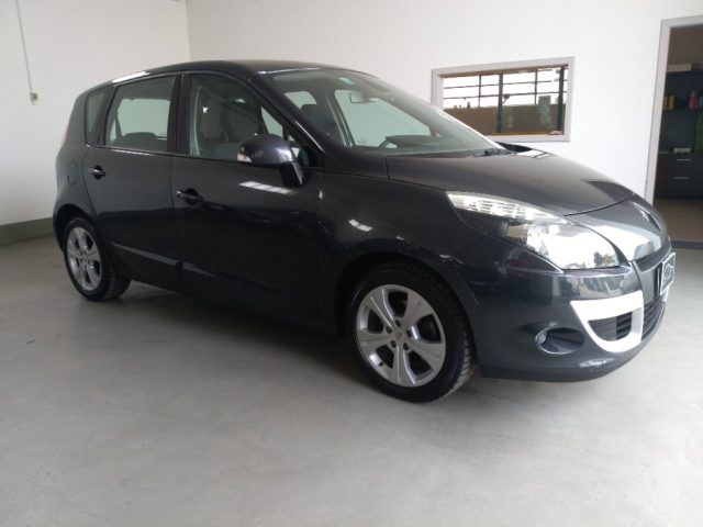 RENAULT Scenic usata, con Volante in pelle
