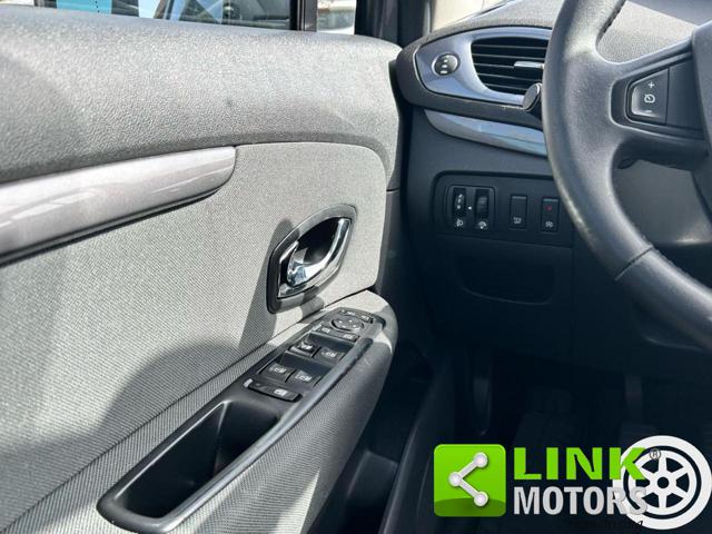 RENAULT Scenic usata, con Fendinebbia