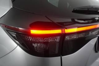 TOYOTA Yaris Cross usata 9