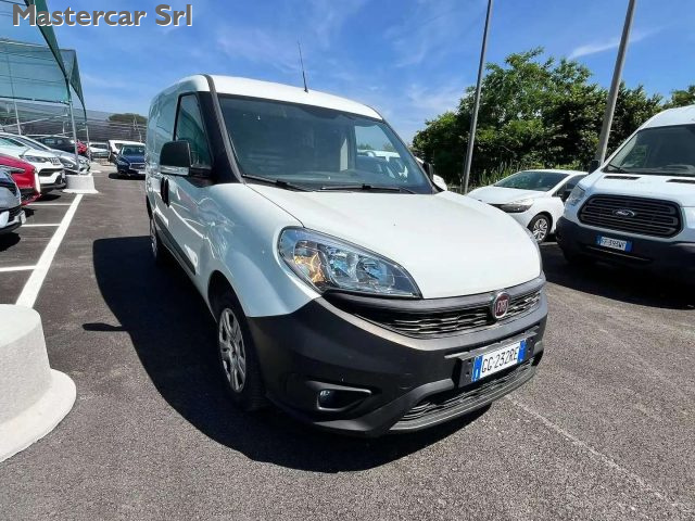 FIAT Doblo usata, con Airbag