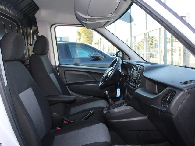 FIAT Doblo usata, con USB