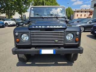 LAND ROVER Defender usata 14