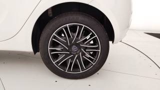 LANCIA Ypsilon usata, con Volante multifunzione