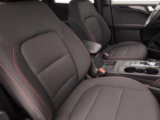 FORD Kuga usata, con Bracciolo