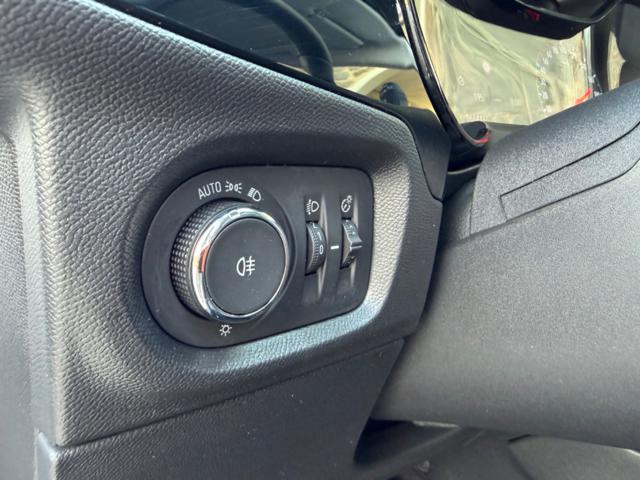 OPEL Corsa usata, con Airbag testa