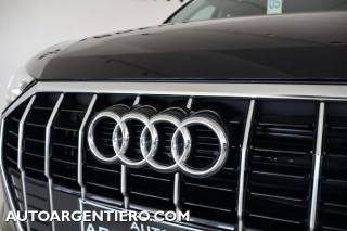 AUDI Q3 usata, con Riconoscimento dei segnali stradali