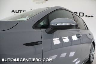 VOLKSWAGEN Golf usata, con Airbag laterali