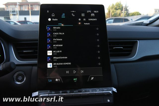 RENAULT Captur usata 15