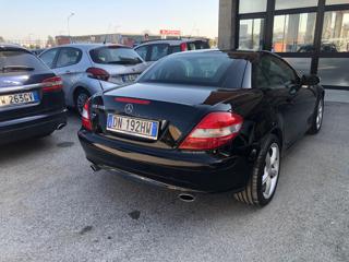 MERCEDES-BENZ SLK 200 usata, con Chiusura centralizzata