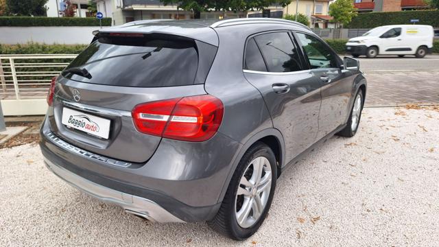 MERCEDES-BENZ GLA 220 usata, con ESP