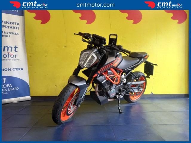 KTM 125 Duke usata 1
