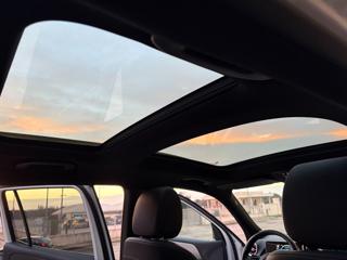 MERCEDES-BENZ GLB 200 usata, con Climatizzatore