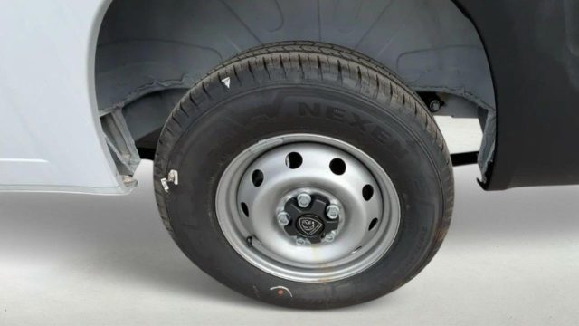 PEUGEOT Boxer usata, con Autoradio