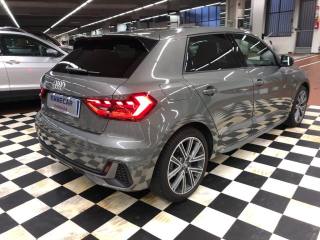 AUDI A1 usata, con Autoradio