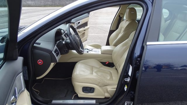 JAGUAR XF usata, con ESP