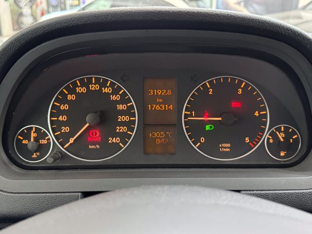 MERCEDES-BENZ A 160 usata, con Controllo trazione