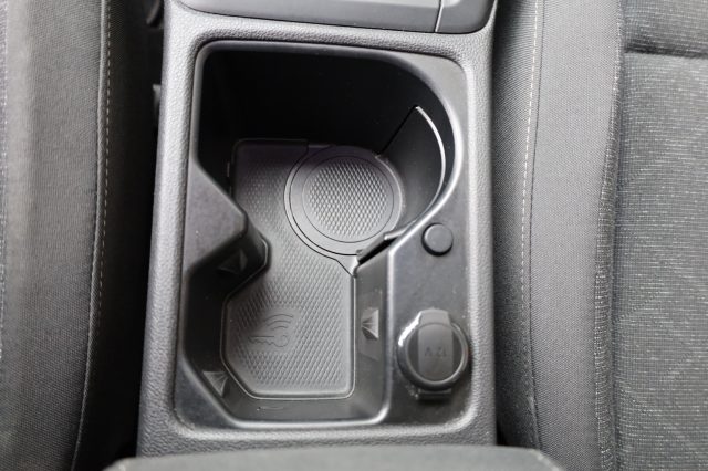 VOLKSWAGEN Golf Variant usata, con Android Auto