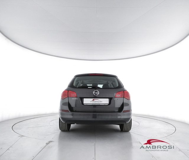 OPEL Astra usata 5