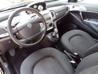 LANCIA Ypsilon usata, con Autoradio