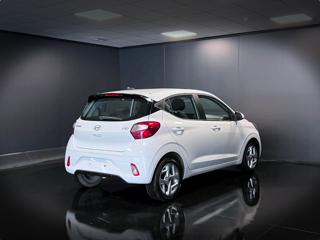 HYUNDAI i10 usata, con Alzacristalli elettrici