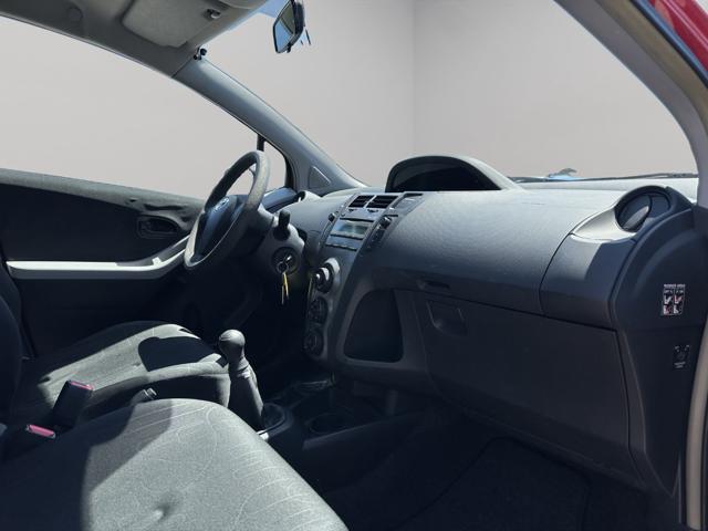 TOYOTA Yaris usata, con Servosterzo