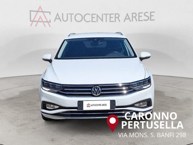 VOLKSWAGEN Passat Variant usata, con Cerchi in lega