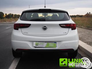 OPEL Astra usata, con Cruise Control