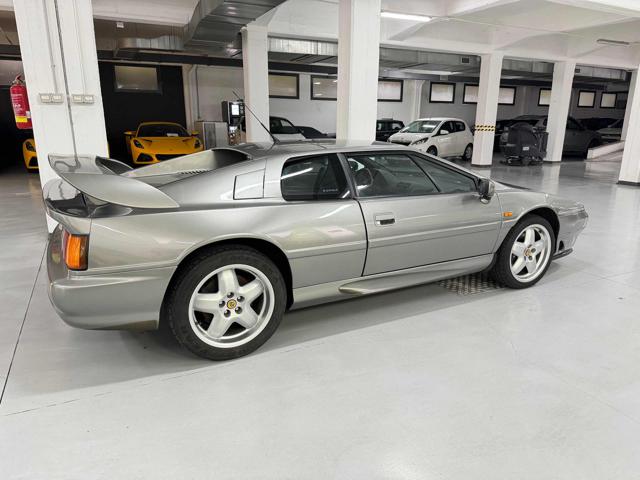 LOTUS Esprit usata 18