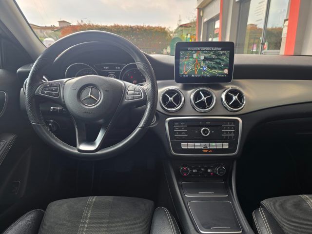 MERCEDES-BENZ GLA 200 usata, con USB