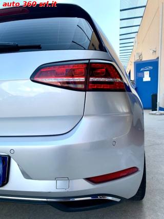 VOLKSWAGEN Golf usata, con Boardcomputer