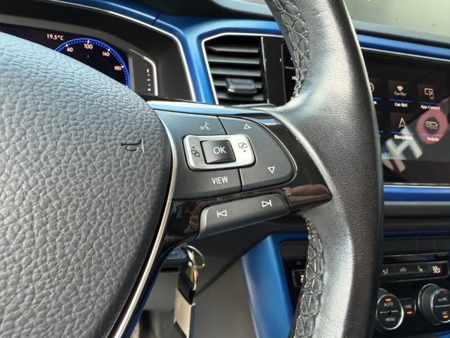VOLKSWAGEN T-Roc usata, con Controllo automatico clima