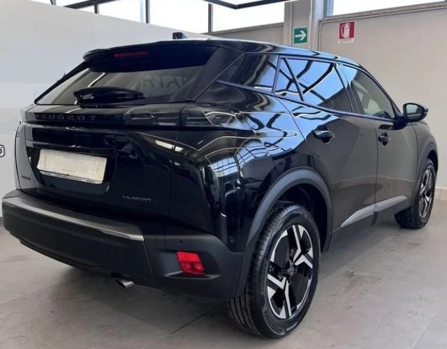 PEUGEOT 2008 usata, con Alzacristalli elettrici