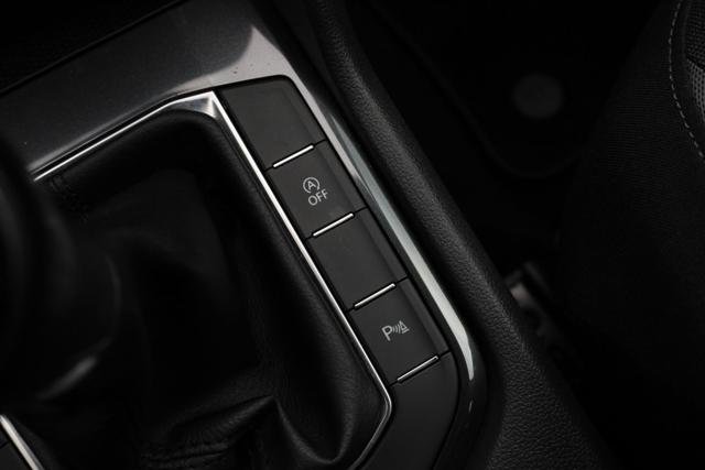 VOLKSWAGEN Tiguan usata, con Park Distance Control