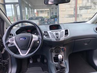 FORD Fiesta usata, con ESP