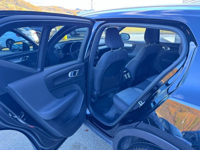 VOLVO XC40 usata, con Portellone posteriore elettrico