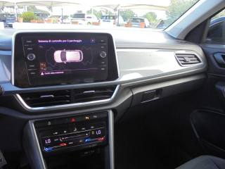 VOLKSWAGEN T-Roc usata 33
