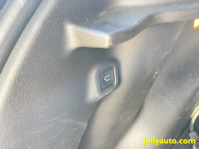 JEEP Compass usata, con Autoradio digitale