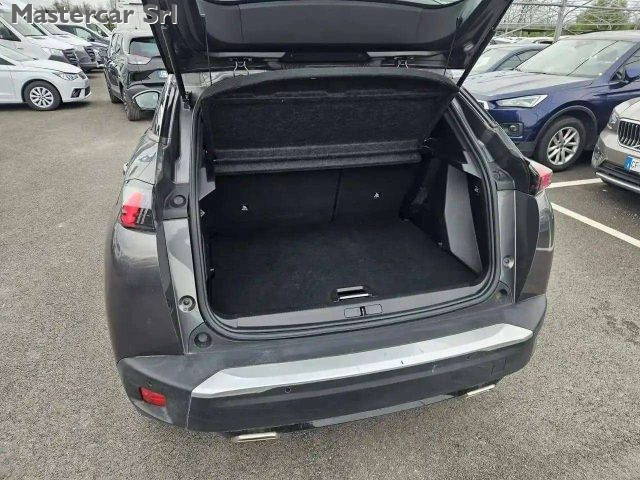 PEUGEOT 2008 usata, con Park Distance Control