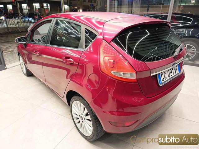 FORD Fiesta usata, con Alzacristalli elettrici