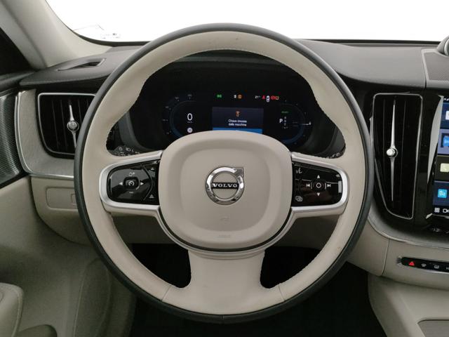 VOLVO XC60 usata, con Regolazione elettrica sedili