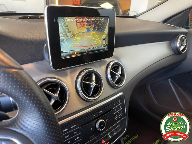 MERCEDES-BENZ GLA 200 usata, con Sistema di navigazione
