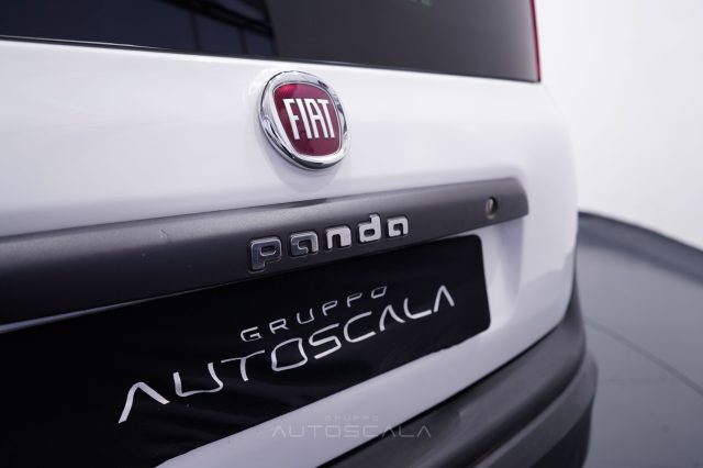 FIAT New Panda usata 21