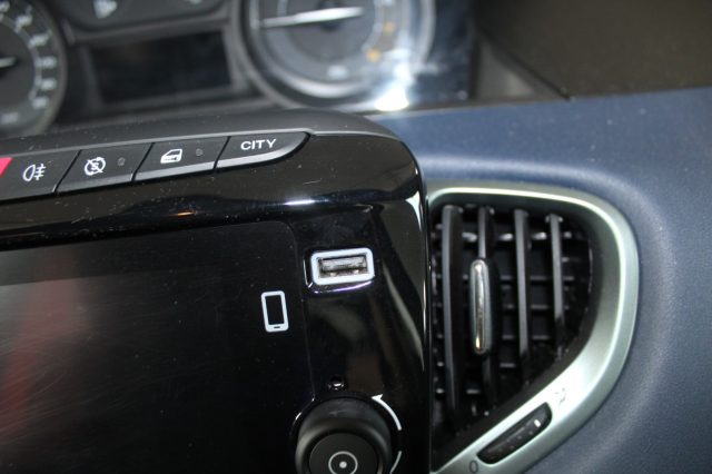 LANCIA Ypsilon usata, con Immobilizzatore elettronico