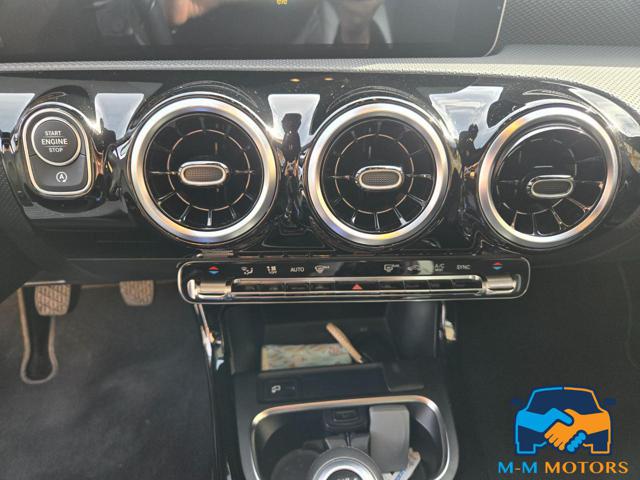 MERCEDES-BENZ A 180 usata, con Specchietti laterali elettrici
