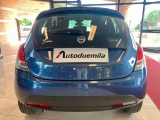 LANCIA Ypsilon usata, con Autoradio