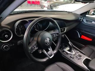 ALFA ROMEO Giulia usata, con Airbag testa