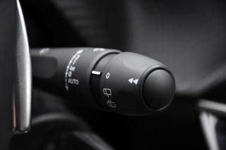 PEUGEOT 2008 usata, con Touch screen