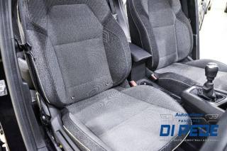 RENAULT Captur usata, con Sensori di parcheggio posteriori