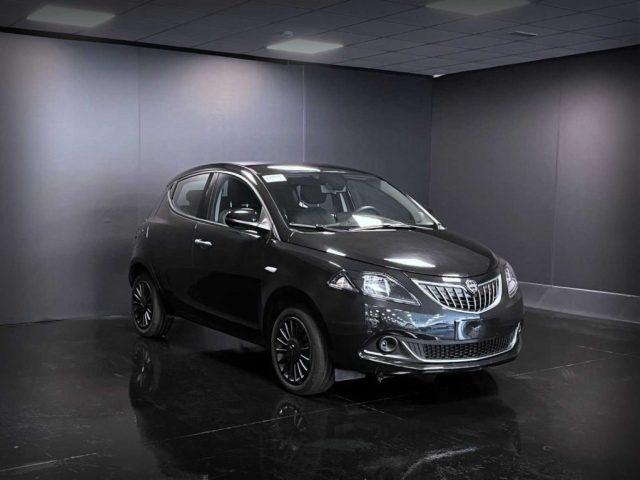 LANCIA Ypsilon usata, con Airbag
