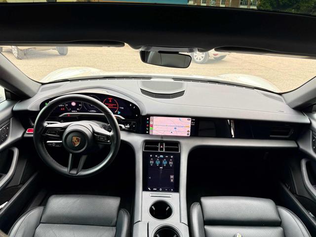 PORSCHE Taycan usata, con USB